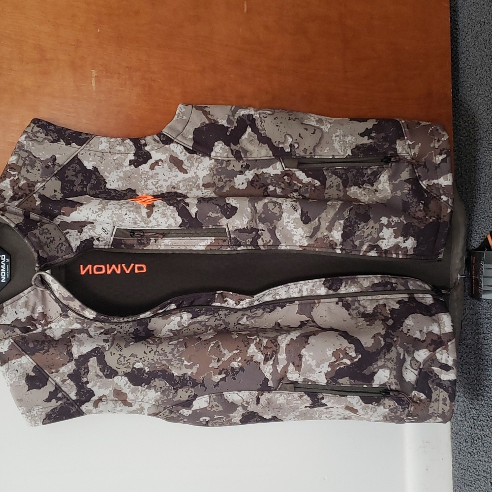 Men's Nomad Barrier Vest , Camo, Medium.